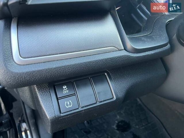 Черный Хонда Цивик, объемом двигателя 2 л и пробегом 150 тыс. км за 12490 $, фото 16 на Automoto.ua