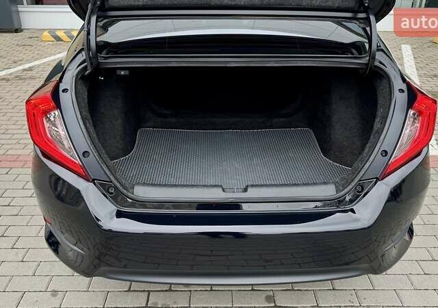 Черный Хонда Цивик, объемом двигателя 2 л и пробегом 153 тыс. км за 12491 $, фото 12 на Automoto.ua