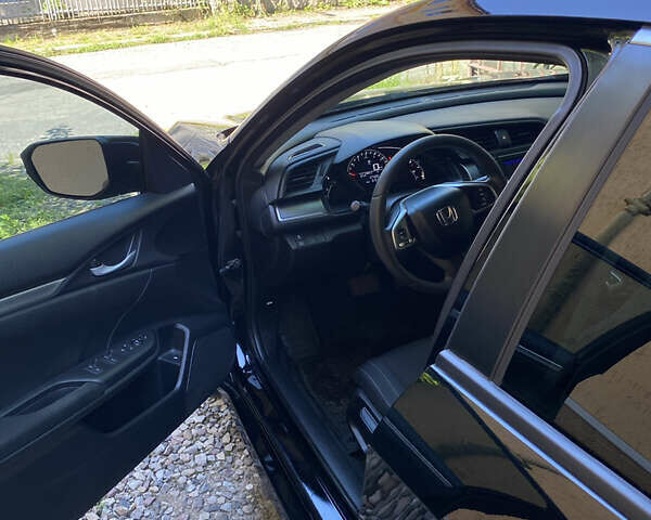Чорний Хонда Сівік, об'ємом двигуна 2 л та пробігом 75 тис. км за 16000 $, фото 5 на Automoto.ua