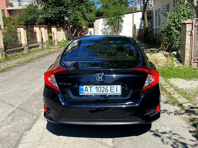 Чорний Хонда Сівік, об'ємом двигуна 2 л та пробігом 75 тис. км за 16000 $, фото 4 на Automoto.ua