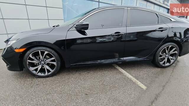 Чорний Хонда Сівік, об'ємом двигуна 2 л та пробігом 81 тис. км за 14500 $, фото 4 на Automoto.ua