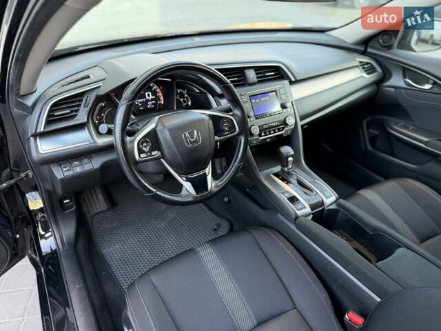 Черный Хонда Цивик, объемом двигателя 1.6 л и пробегом 56 тыс. км за 13500 $, фото 21 на Automoto.ua