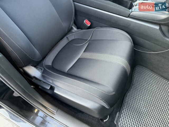 Черный Хонда Цивик, объемом двигателя 1.6 л и пробегом 56 тыс. км за 13500 $, фото 40 на Automoto.ua