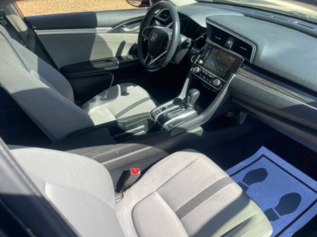 Черный Хонда Цивик, объемом двигателя 1.5 л и пробегом 44 тыс. км за 9700 $, фото 10 на Automoto.ua