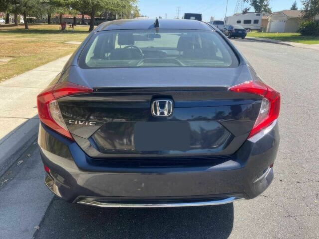 Черный Хонда Цивик, объемом двигателя 1.5 л и пробегом 44 тыс. км за 9700 $, фото 6 на Automoto.ua