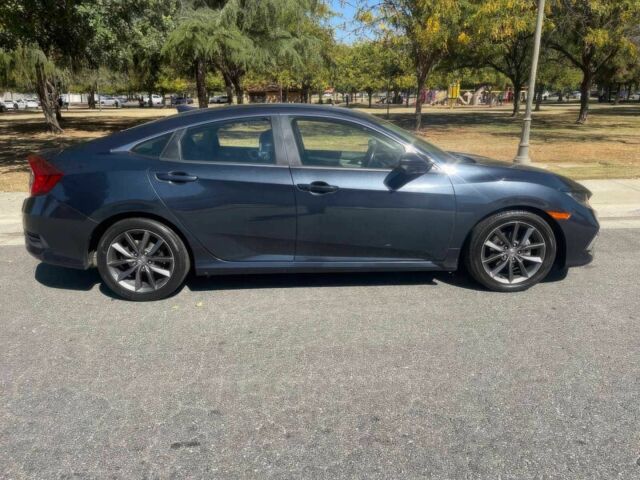 Черный Хонда Цивик, объемом двигателя 1.5 л и пробегом 44 тыс. км за 9700 $, фото 3 на Automoto.ua