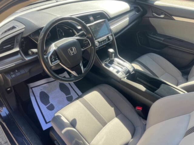 Черный Хонда Цивик, объемом двигателя 1.5 л и пробегом 44 тыс. км за 9700 $, фото 9 на Automoto.ua