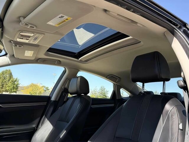 Черный Хонда Цивик, объемом двигателя 1.5 л и пробегом 44 тыс. км за 9700 $, фото 11 на Automoto.ua