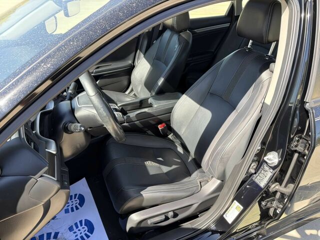 Черный Хонда Цивик, объемом двигателя 1.5 л и пробегом 35 тыс. км за 15000 $, фото 8 на Automoto.ua