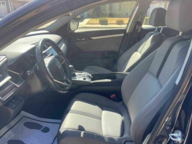 Черный Хонда Цивик, объемом двигателя 1.5 л и пробегом 44 тыс. км за 9700 $, фото 8 на Automoto.ua