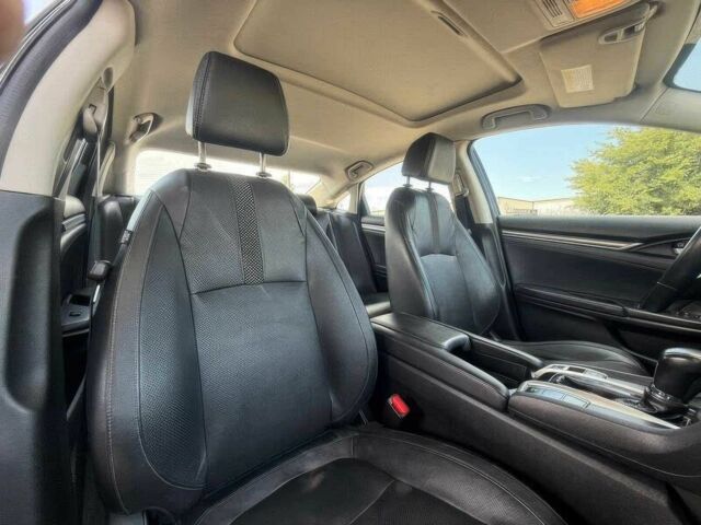 Черный Хонда Цивик, объемом двигателя 1.5 л и пробегом 45 тыс. км за 7500 $, фото 11 на Automoto.ua