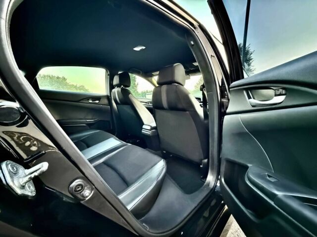 Черный Хонда Цивик, объемом двигателя 2 л и пробегом 15 тыс. км за 8000 $, фото 13 на Automoto.ua