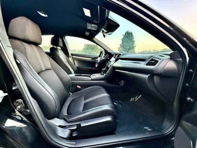 Черный Хонда Цивик, объемом двигателя 2 л и пробегом 15 тыс. км за 8000 $, фото 8 на Automoto.ua