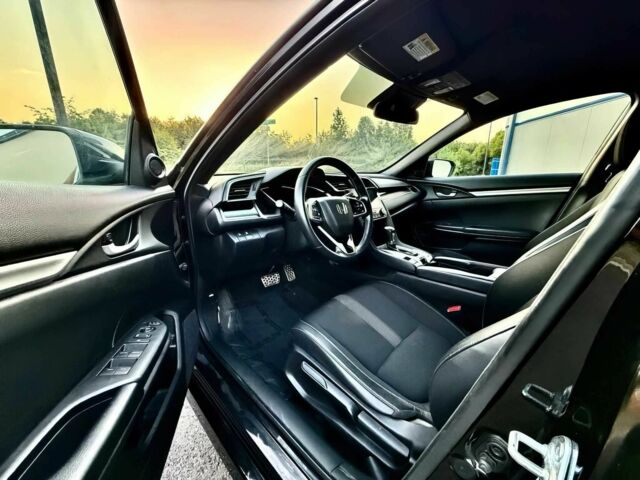 Черный Хонда Цивик, объемом двигателя 2 л и пробегом 15 тыс. км за 8000 $, фото 11 на Automoto.ua