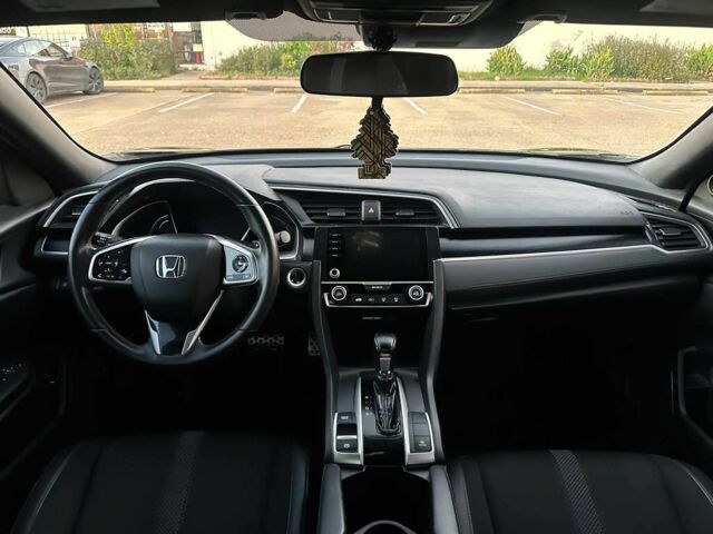 Черный Хонда Цивик, объемом двигателя 2 л и пробегом 32 тыс. км за 13000 $, фото 13 на Automoto.ua