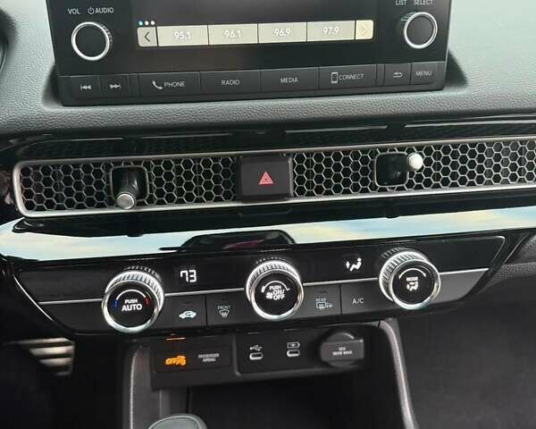 Черный Хонда Цивик, объемом двигателя 2 л и пробегом 6 тыс. км за 25500 $, фото 9 на Automoto.ua