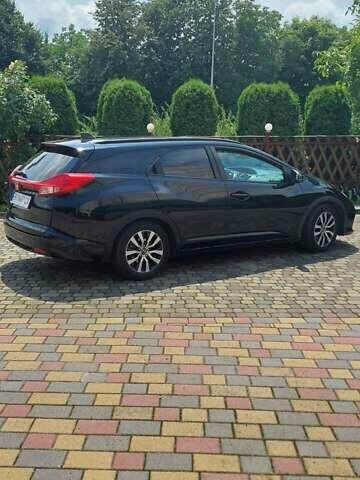 Черный Хонда Цивик, объемом двигателя 1.6 л и пробегом 162 тыс. км за 10500 $, фото 6 на Automoto.ua