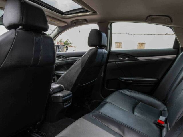 Черный Хонда Цивик, объемом двигателя 1.5 л и пробегом 60 тыс. км за 1650 $, фото 10 на Automoto.ua
