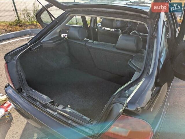 Черный Хонда Цивик, объемом двигателя 1.4 л и пробегом 370 тыс. км за 2000 $, фото 10 на Automoto.ua