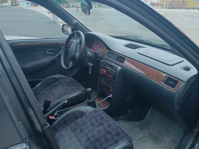 Чорний Хонда Сівік, об'ємом двигуна 1.4 л та пробігом 380 тис. км за 2000 $, фото 4 на Automoto.ua