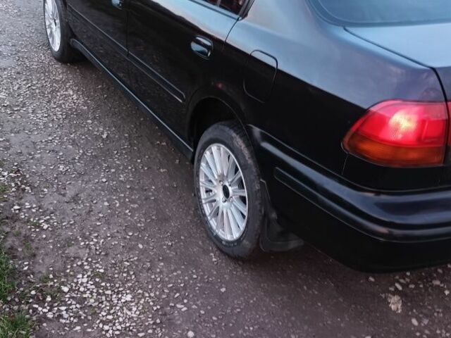 Фиолетовый Хонда Цивик, объемом двигателя 1.5 л и пробегом 253 тыс. км за 2500 $, фото 8 на Automoto.ua