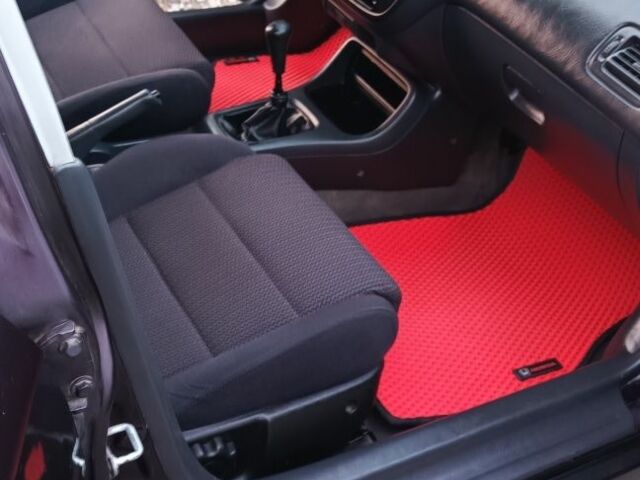 Фиолетовый Хонда Цивик, объемом двигателя 1.5 л и пробегом 253 тыс. км за 2500 $, фото 2 на Automoto.ua