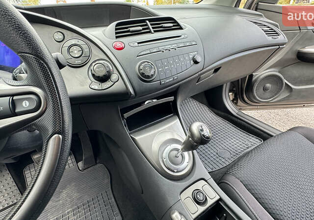 Коричневый Хонда Цивик, объемом двигателя 1.4 л и пробегом 159 тыс. км за 7550 $, фото 58 на Automoto.ua