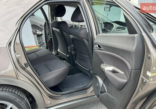 Коричневый Хонда Цивик, объемом двигателя 1.4 л и пробегом 159 тыс. км за 7550 $, фото 41 на Automoto.ua