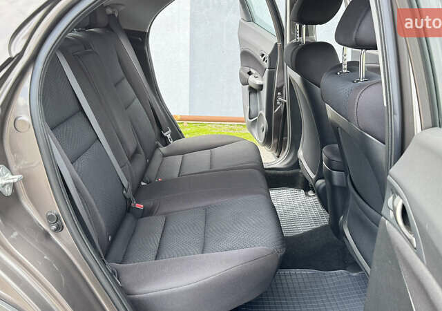 Коричневый Хонда Цивик, объемом двигателя 1.4 л и пробегом 159 тыс. км за 7550 $, фото 42 на Automoto.ua