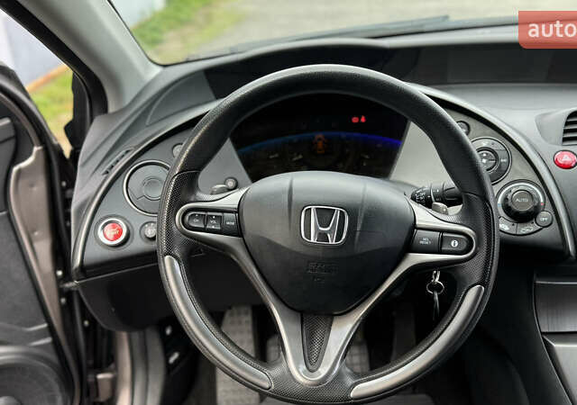 Коричневый Хонда Цивик, объемом двигателя 1.4 л и пробегом 159 тыс. км за 7550 $, фото 52 на Automoto.ua