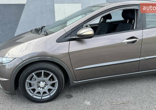 Коричневый Хонда Цивик, объемом двигателя 1.4 л и пробегом 159 тыс. км за 7550 $, фото 16 на Automoto.ua