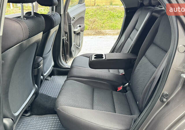 Коричневый Хонда Цивик, объемом двигателя 1.4 л и пробегом 159 тыс. км за 7550 $, фото 46 на Automoto.ua