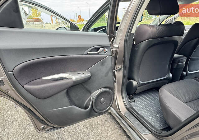 Коричневый Хонда Цивик, объемом двигателя 1.4 л и пробегом 159 тыс. км за 7550 $, фото 48 на Automoto.ua