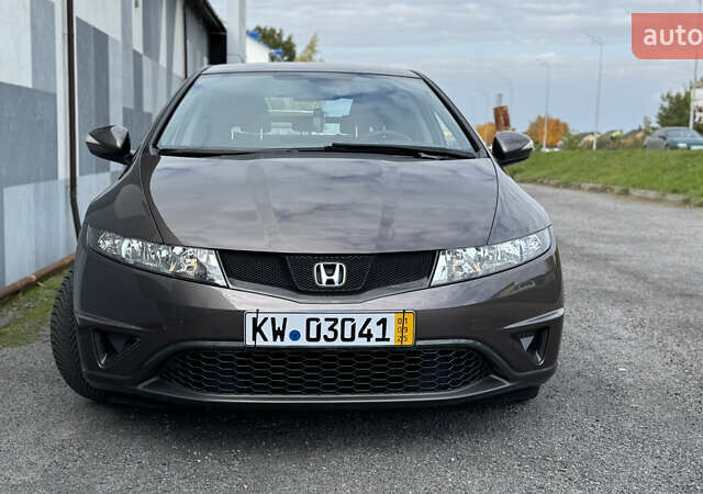 Коричневый Хонда Цивик, объемом двигателя 1.4 л и пробегом 159 тыс. км за 7550 $, фото 3 на Automoto.ua