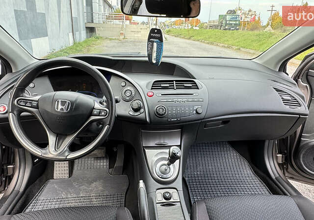 Коричневый Хонда Цивик, объемом двигателя 1.4 л и пробегом 159 тыс. км за 7550 $, фото 49 на Automoto.ua