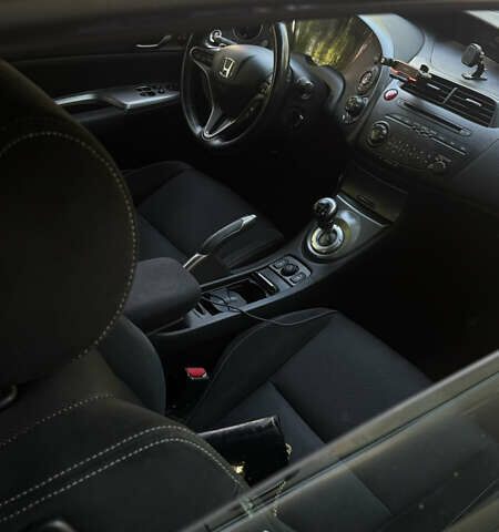 Коричневый Хонда Цивик, объемом двигателя 1.4 л и пробегом 252 тыс. км за 9800 $, фото 3 на Automoto.ua