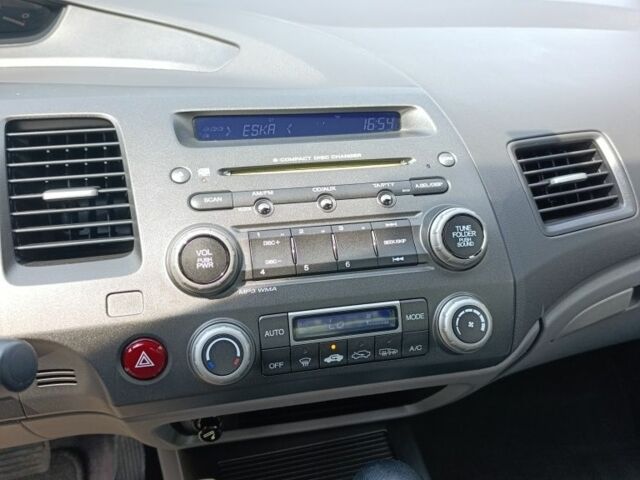 Коричневый Хонда Цивик, объемом двигателя 1.3 л и пробегом 320 тыс. км за 5800 $, фото 9 на Automoto.ua