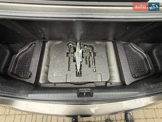 Коричневый Хонда Цивик, объемом двигателя 1.8 л и пробегом 115 тыс. км за 5750 $, фото 29 на Automoto.ua