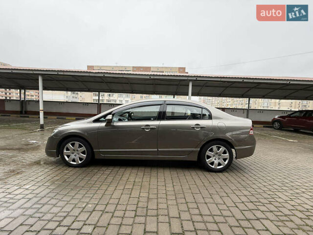 Коричневый Хонда Цивик, объемом двигателя 1.8 л и пробегом 115 тыс. км за 5750 $, фото 10 на Automoto.ua