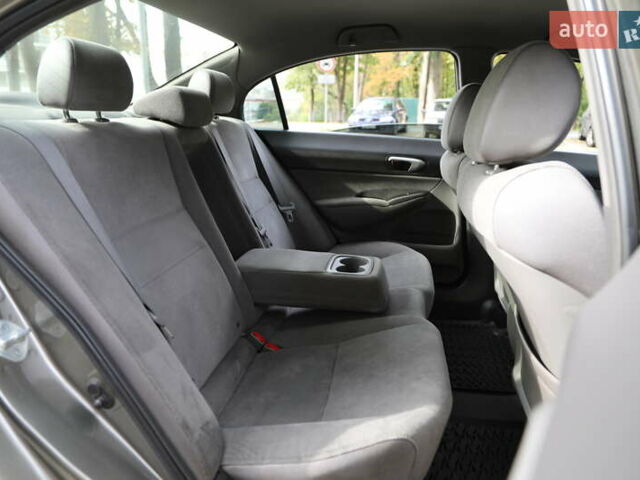 Коричневый Хонда Цивик, объемом двигателя 1.34 л и пробегом 207 тыс. км за 6200 $, фото 9 на Automoto.ua