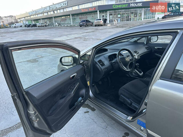 Коричневый Хонда Цивик, объемом двигателя 1.8 л и пробегом 188 тыс. км за 5500 $, фото 8 на Automoto.ua