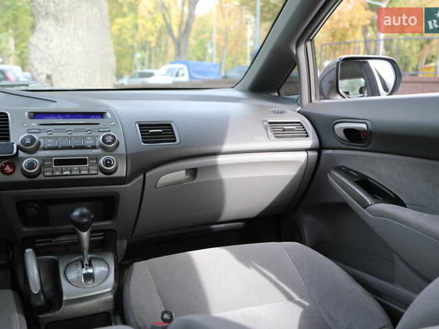 Коричневый Хонда Цивик, объемом двигателя 1.34 л и пробегом 207 тыс. км за 6200 $, фото 13 на Automoto.ua