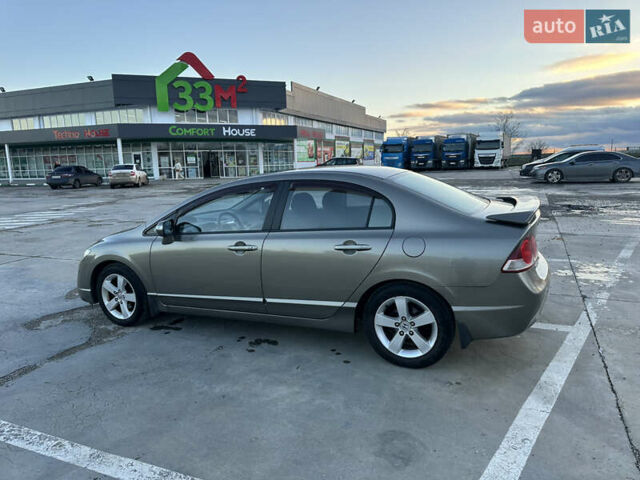 Коричневый Хонда Цивик, объемом двигателя 1.8 л и пробегом 188 тыс. км за 5500 $, фото 7 на Automoto.ua