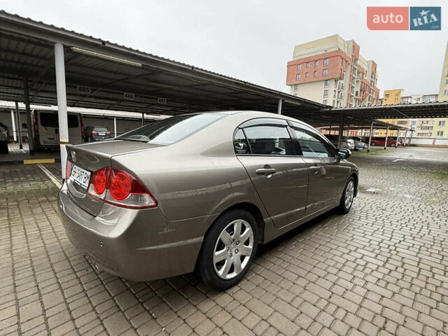 Коричневый Хонда Цивик, объемом двигателя 1.8 л и пробегом 115 тыс. км за 5750 $, фото 16 на Automoto.ua