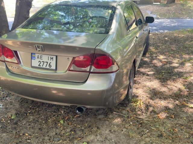 Хонда Цивик 2007 в Баштанке на Automoto.ua Коричневый Хонда Цивик, объемом двигателя 1.8 л и пробегом 360 тыс. км за 4300 $, фото 3 на Automoto.ua