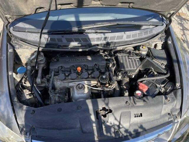 Коричневый Хонда Цивик, объемом двигателя 1.8 л и пробегом 115 тыс. км за 4700 $, фото 14 на Automoto.ua