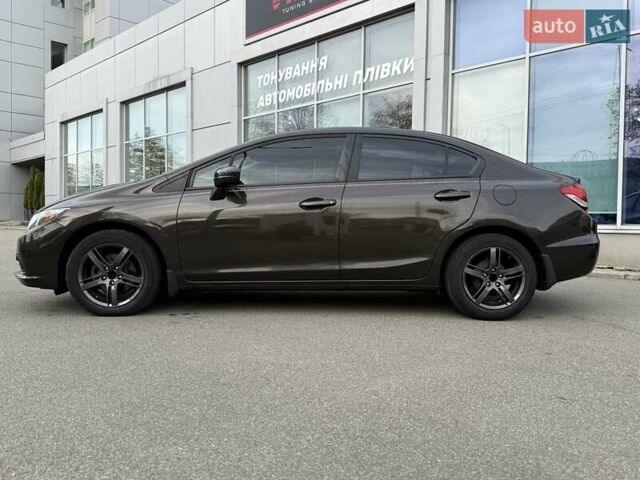 Коричневый Хонда Цивик, объемом двигателя 1.8 л и пробегом 176 тыс. км за 8999 $, фото 3 на Automoto.ua