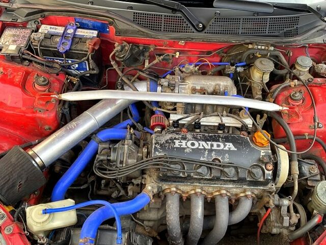 Красный Хонда Цивик, объемом двигателя 1.4 л и пробегом 0 тыс. км за 5700 $, фото 3 на Automoto.ua