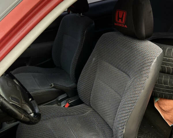 Червоний Хонда Сівік, об'ємом двигуна 1.34 л та пробігом 350 тис. км за 2000 $, фото 10 на Automoto.ua