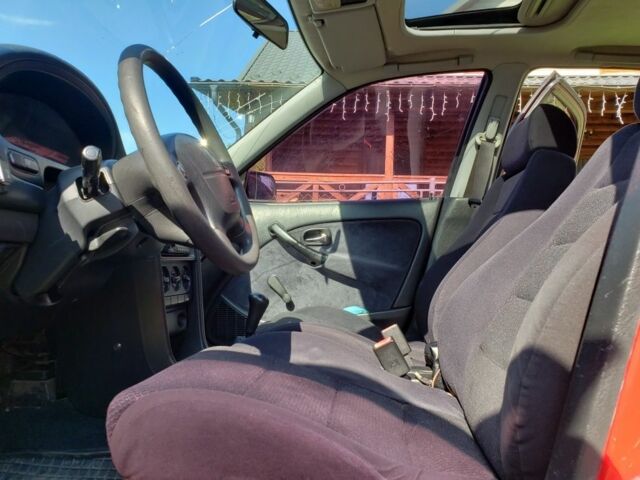 Червоний Хонда Сівік, об'ємом двигуна 1.4 л та пробігом 121 тис. км за 2650 $, фото 1 на Automoto.ua